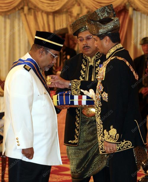 TUANKU MIZAN ZAINAL ABIDIN