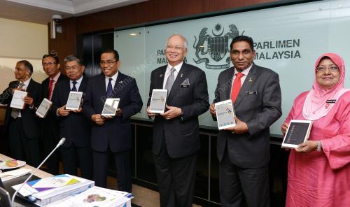 KL26_06112013_PM_BUKU