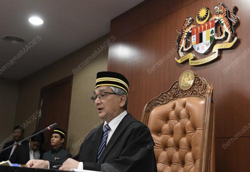 KL26_07012019_PARLIMEN_SUMPAH