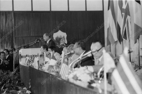 DATUK HUSSEIN PRESIDES AT SIGNING OF EEC