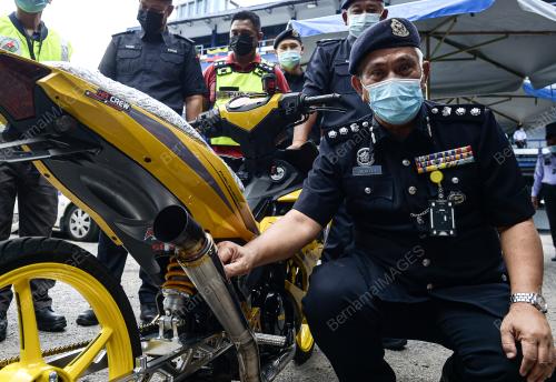 ACP ZULKEFLY YAHYA