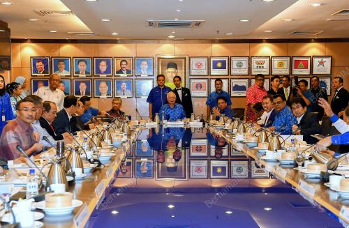 KL26_08092017_PM_BN201709074957