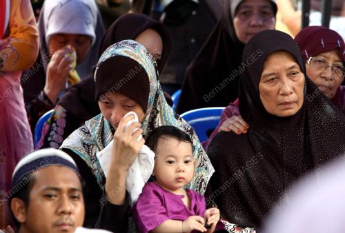 KL26_08122014_PENGEBUMIAN