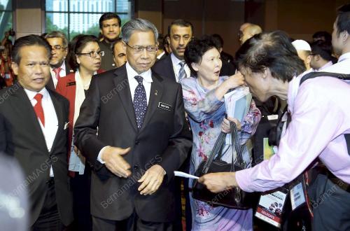 KL26_09042014_HALAL_WEEK