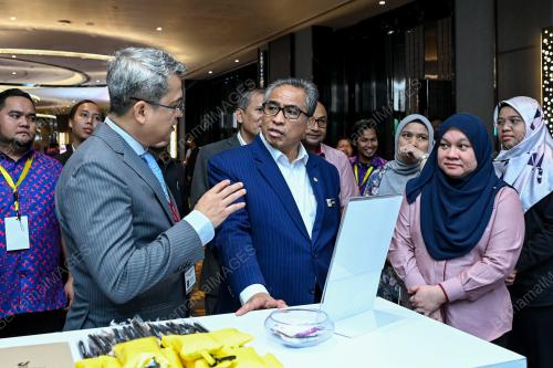 TAN SRI SHAMSUL AZRI ABU BAKAR