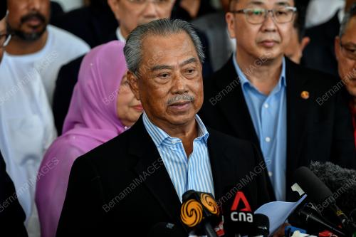 TAN SRI MUHYIDDIN MOHD YASSIN