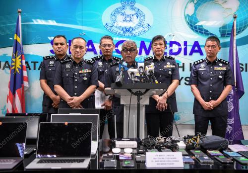 DATUK SERI RAMLI MOHAMED YOOSUF