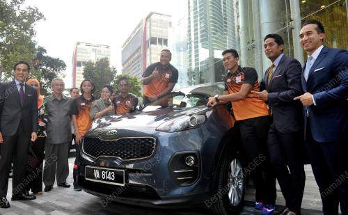 KL26_10102016_PARALIMPIK