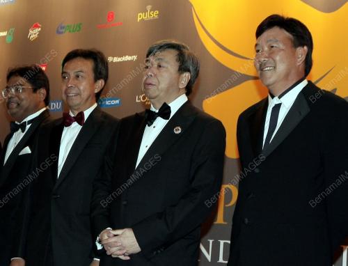 PEOPLE'S AWARD