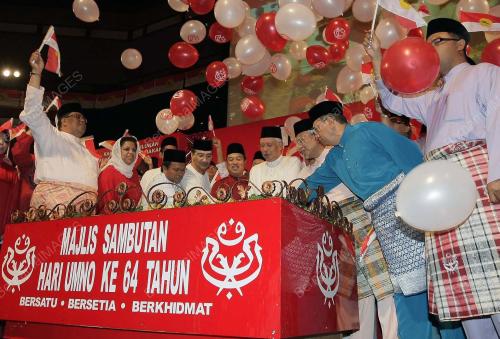 ULANG TAHUN UMNO