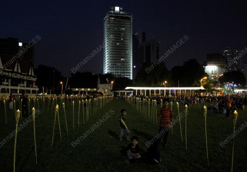 KL26_11072015_MALAM_LIKUR