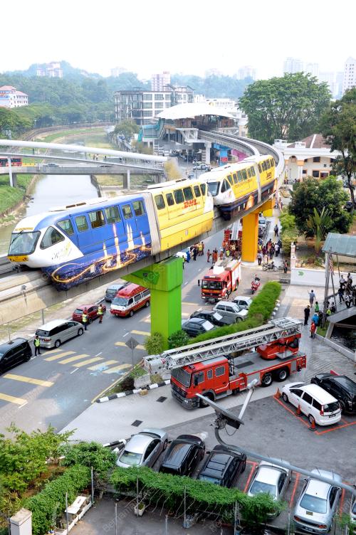 KL26_11082012_MONOREL5