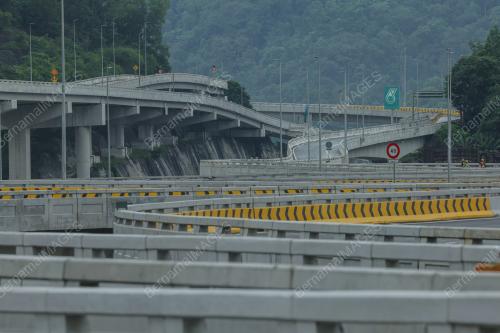 LEBUHRAYA BERTINGKAT DAMANSARA - SHAH ALAM (DASH)