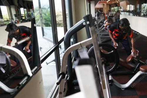 TINJAUAN GIMNASIUM PERINTAH KAWALAN PERGERAKAN (PKP)