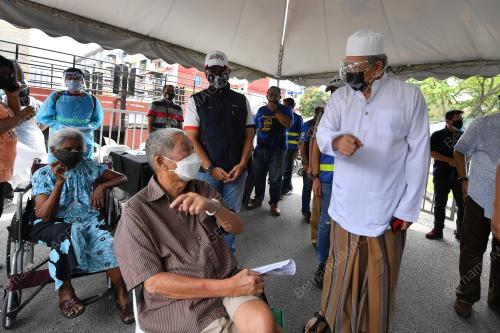TAN SRI ANNUAR MUSA
