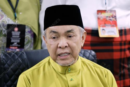DATUK SERI DR AHMADÃŠZAHIDÃŠHAMIDI