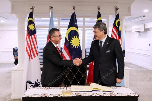 ADLY ZAHARI