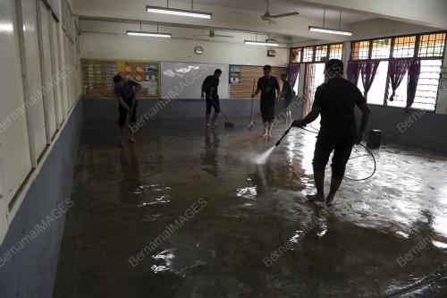 KL26_13102019_BANJIR_KILAT_BN201910103888