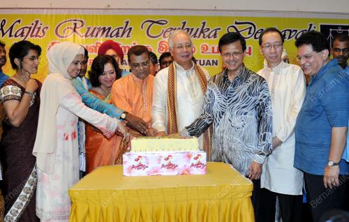 KL26_13112012_PPP_DEEPAVALI