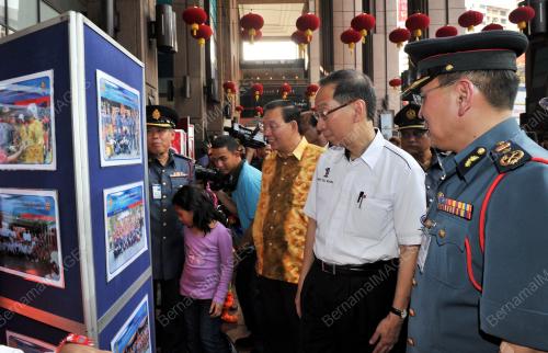 KL26_14012012_BOMBA2