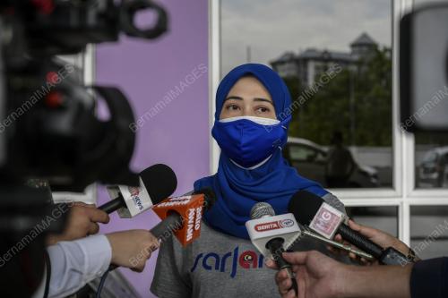PENYERAHAN KIPAS INDUSTRI KEPADA ZON PENGURUSAN BENCANA - UNIT RAWATAN COVID-19