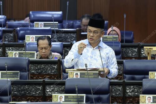 DATUK DR MOHD NA'IM MOKHTAR