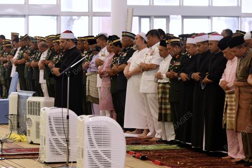 KL26_14092018_AGONG_BN201809137969