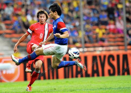 KL26_14112012_BOLA