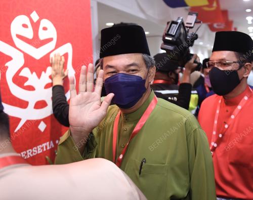 DATUK SERI MOHAMAD HASAN