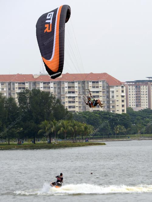 KL26_15062014_FIESTA