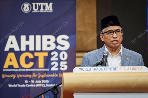 TAN SRI SHAMSUL AZRI ABU BAKAR