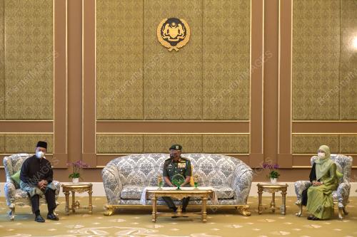 AL-SULTAN ABDULLAH RI'AYATUDDIN AL MUSTAFA BILLAH SHAH