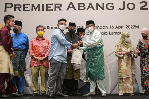 TAN SRI ABANG JOHARI TUN OPENG
