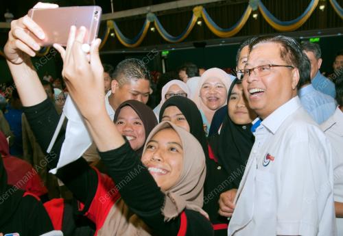 KL26_16052017_ISMAIL_BN197001013647