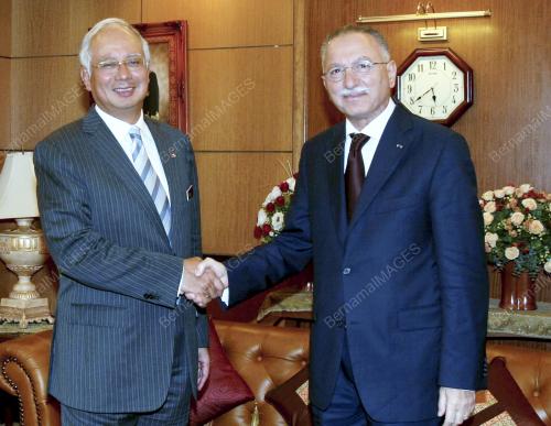 MOHD NAJIB TUN ABDUL RAZAK