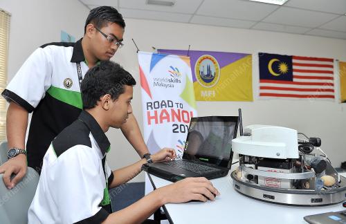 KL26_16102014_ROBOTICS