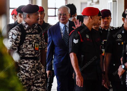 DATUK SERI NAJIB TUN RAZAK