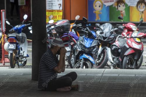 PENGEMIS DI SEKITAR IBU KOTA