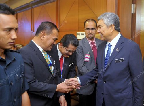 KL26_17082017_ZAHID