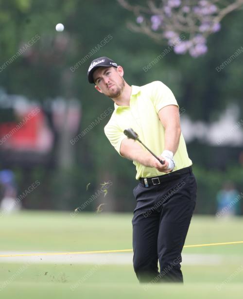 KL26_18022016_GOLF_MAYBANK