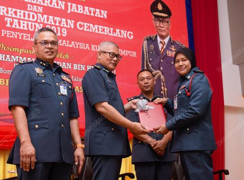 DATUK MOHAMMAD HAMDAN WAHID 
