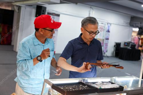 DATUK FAHMI FADZIL