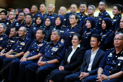 KL26_18042017_POLIS