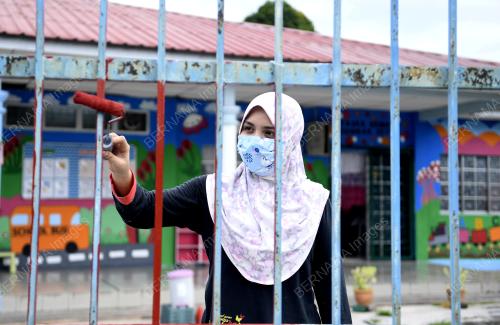 TABIKA, TASKA, PUSAT JAGAAN HARIAN DIBENARKAN BEROPERASI