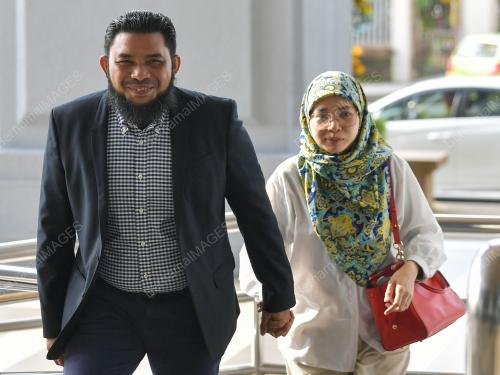 WAN MUHAMMD AZRI WAN DERIS