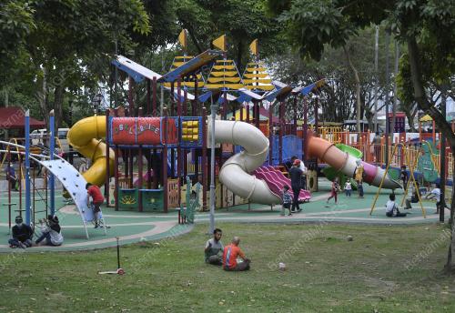 TINJAUAN TAMAN REKREASI