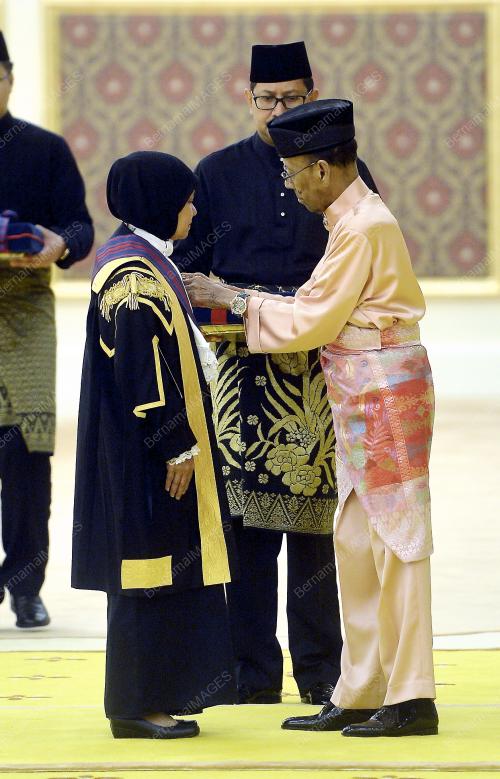 KL26_20092016_AGONG_PINGAT
