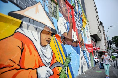 LUKISAN MURAL APEC 2020 MALAYSIA