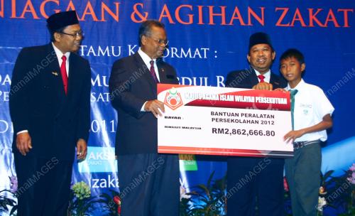 MUSTAFA ABDUL RAHMAN