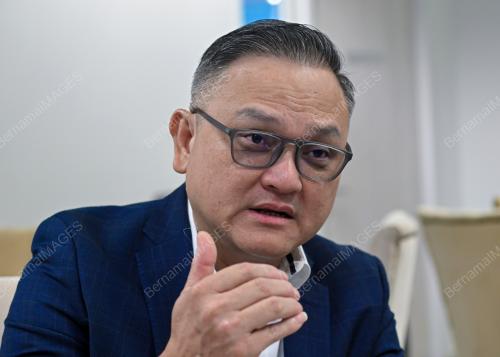 DR THAM SENG KONG